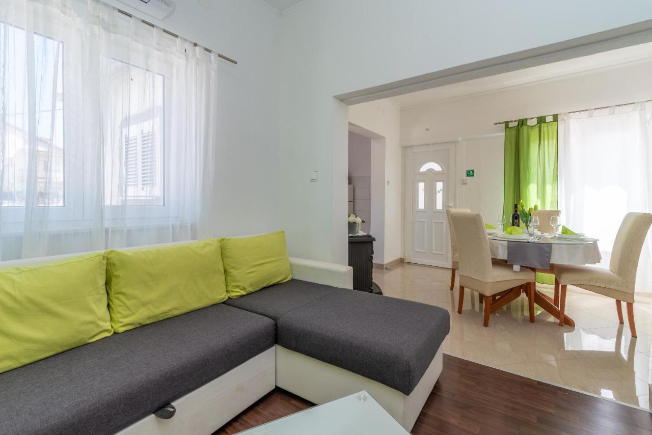 Apartment Roko 特罗吉尔 外观 照片